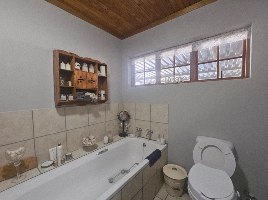 2 Bedroom Property for Sale in Ladybrand Free State